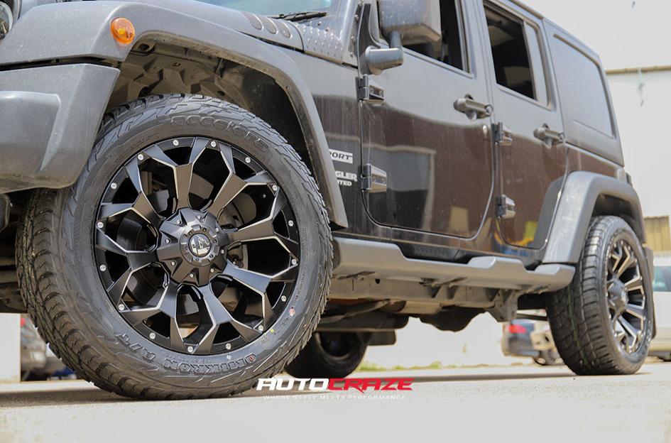 JEEP WRANGLER ASSAULT GLOSS BLACK MILLED ACCENTS
